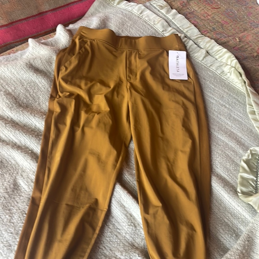 Brand new athleta brooklyn lands